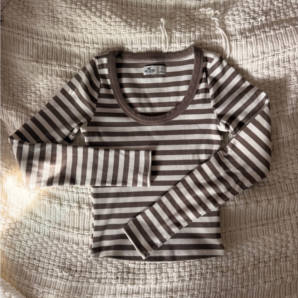 Hollister Striped Scoop Neck Long Sleeve Top - Brown & Cream